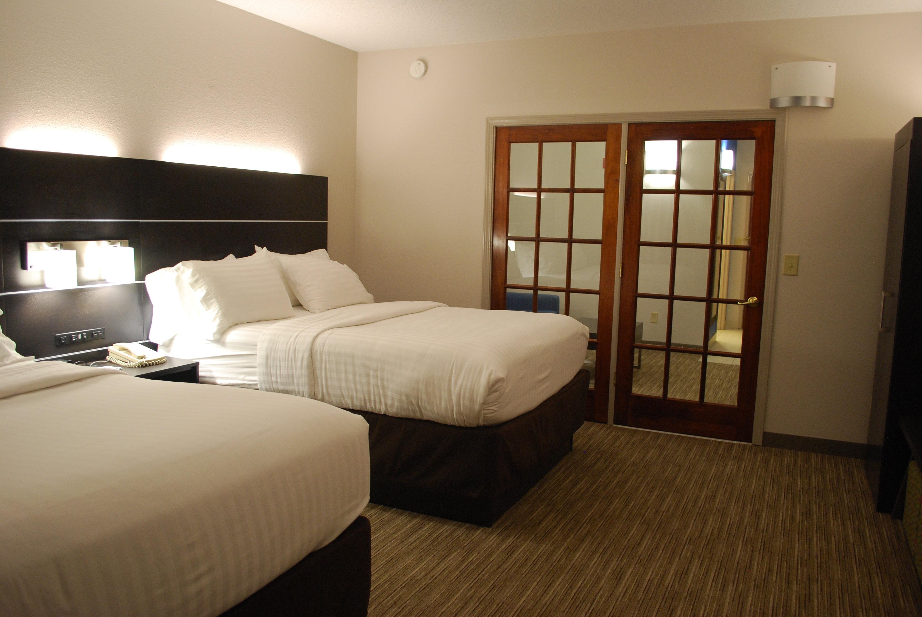 Holiday Inn Express Hotel & Suites Kingsport-Meadowview I-26 By Ihg Exterior foto