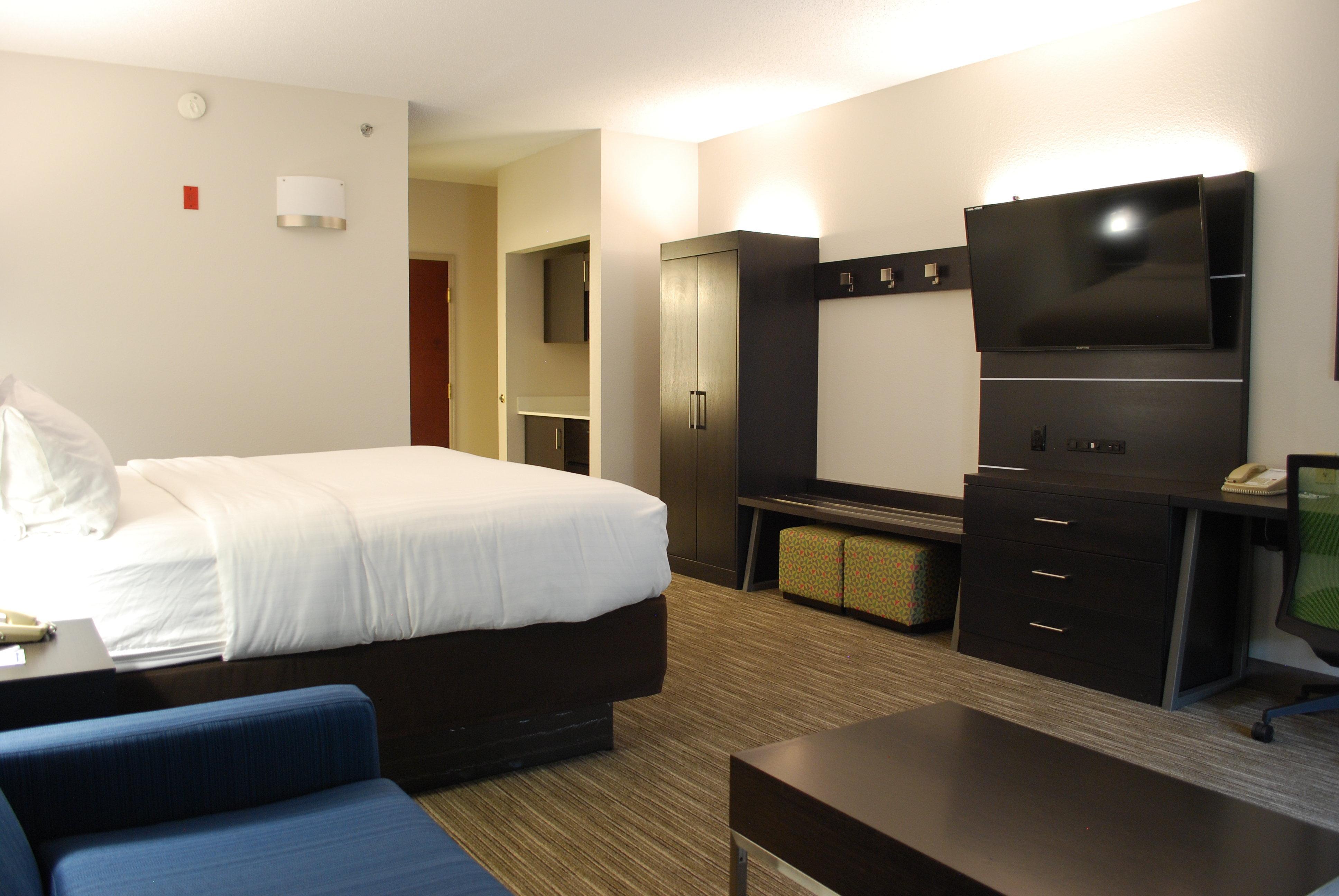 Holiday Inn Express Hotel & Suites Kingsport-Meadowview I-26 By Ihg Exterior foto