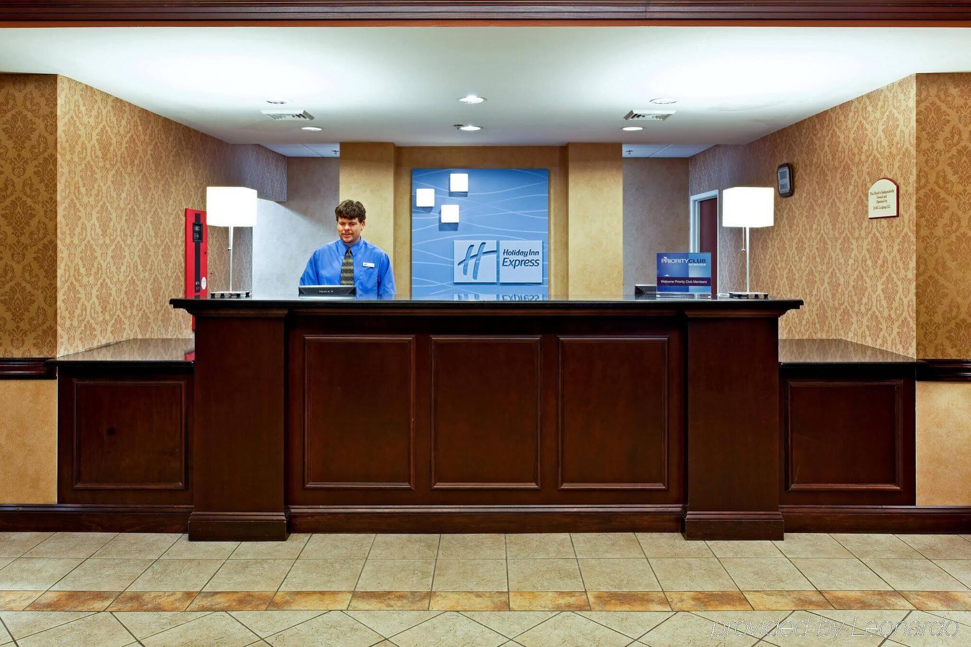 Holiday Inn Express Hotel & Suites Kingsport-Meadowview I-26 By Ihg Exterior foto
